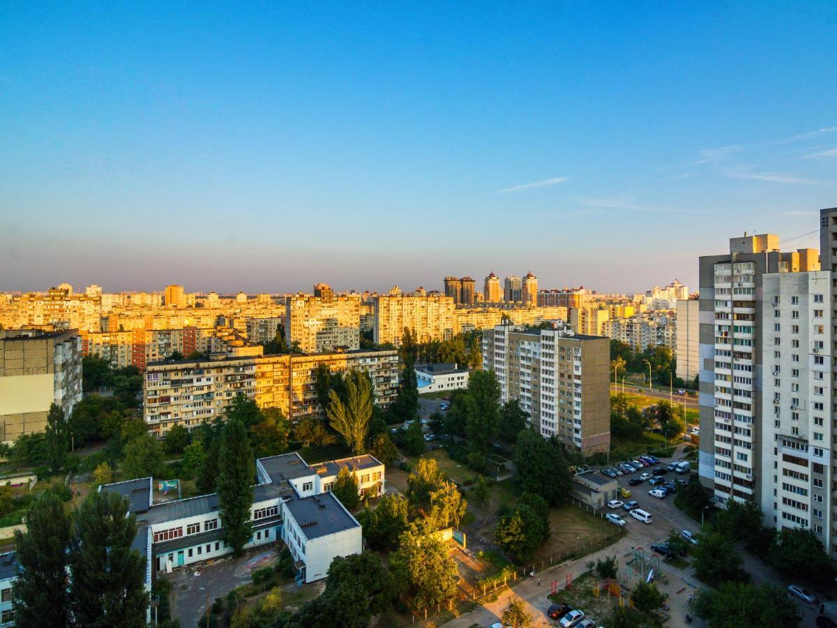 Kvartirkoff Na Bogatirskaya 6A, 17 Floor 키예프 외부 사진